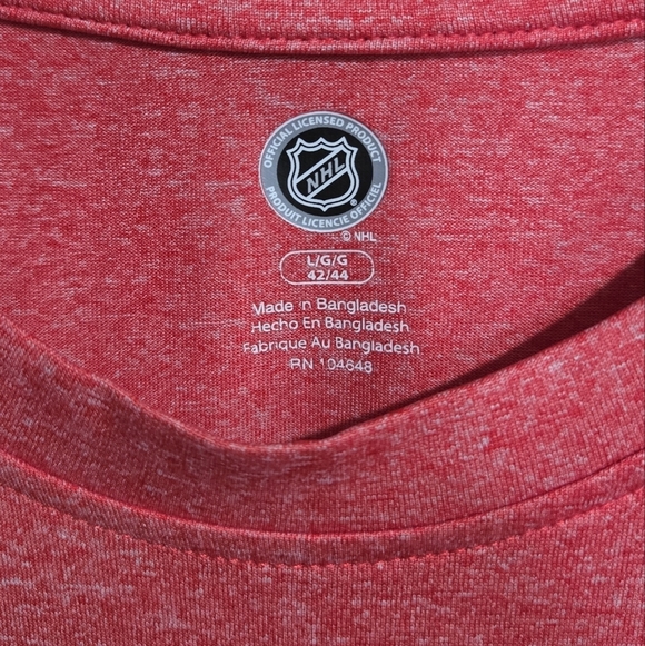 NHL Montreal Canadiens Red T-Shirt. Men's Size Large - Picture 4 of 6